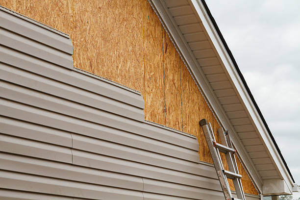 24/7 Emergency Siding experts in Piqua, OH